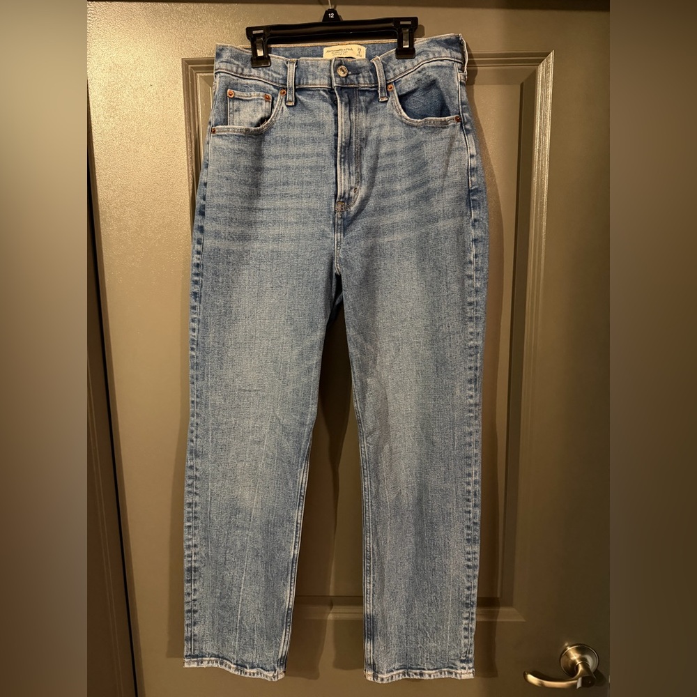 Abercrombie & Fitch Ultra High Rise Blue Jeans